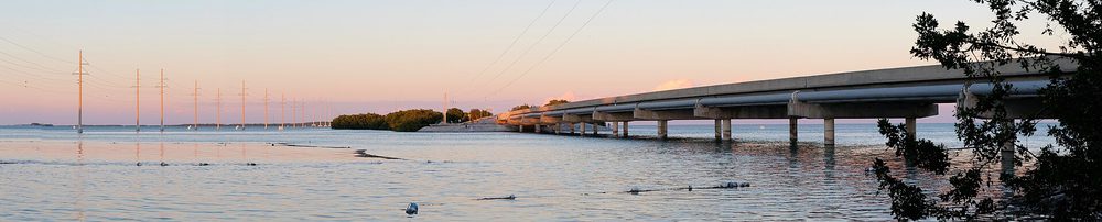 The Overseas Highway leading to the Florida Keys