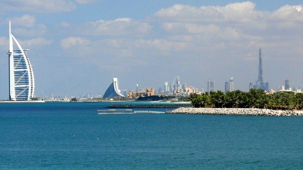 Driving along Jumeirah Beach Road on the Dubai coast