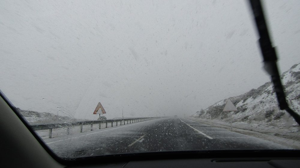 Driving on a Spanish motorway with the right licence