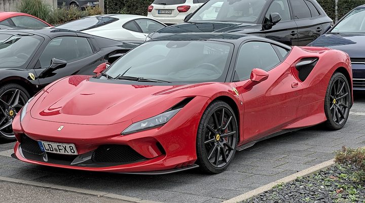 Rent Ferrari F8 Tributo in Dubai