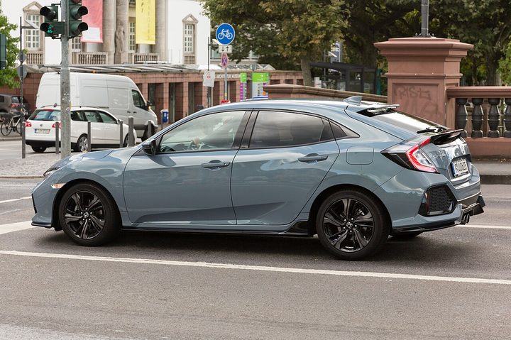 Rent Honda Civic in Dubai