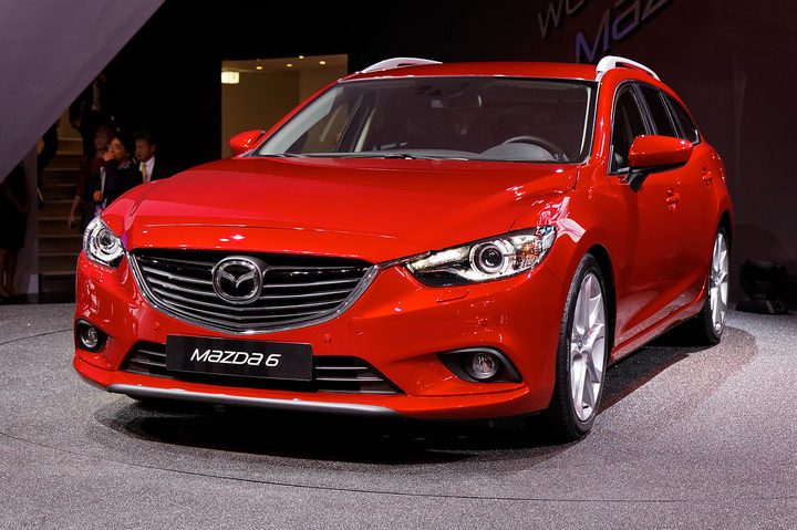 Rent Mazda 6 in Dubai