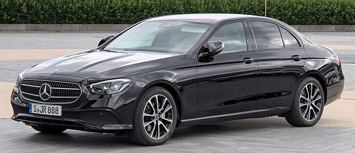 Rent Mercedes-Benz E-Class in Malaga