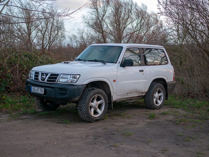 Rent Nissan Patrol in Dubai