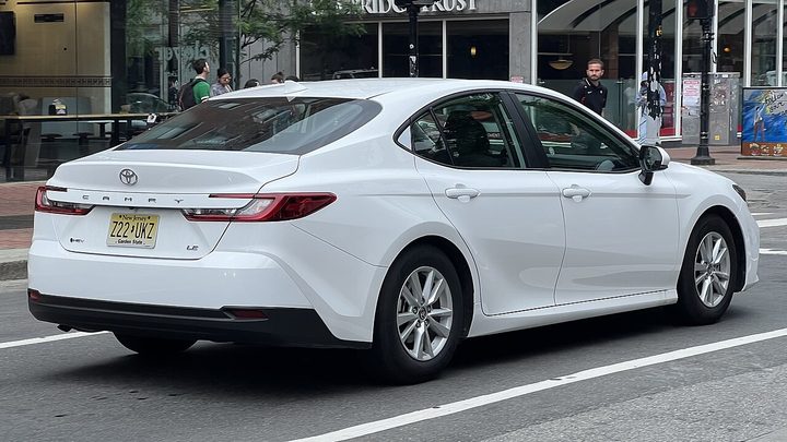 Rent Toyota Camry in Dubai