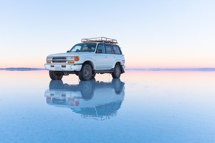 Rent Toyota Land Cruiser in Dubai