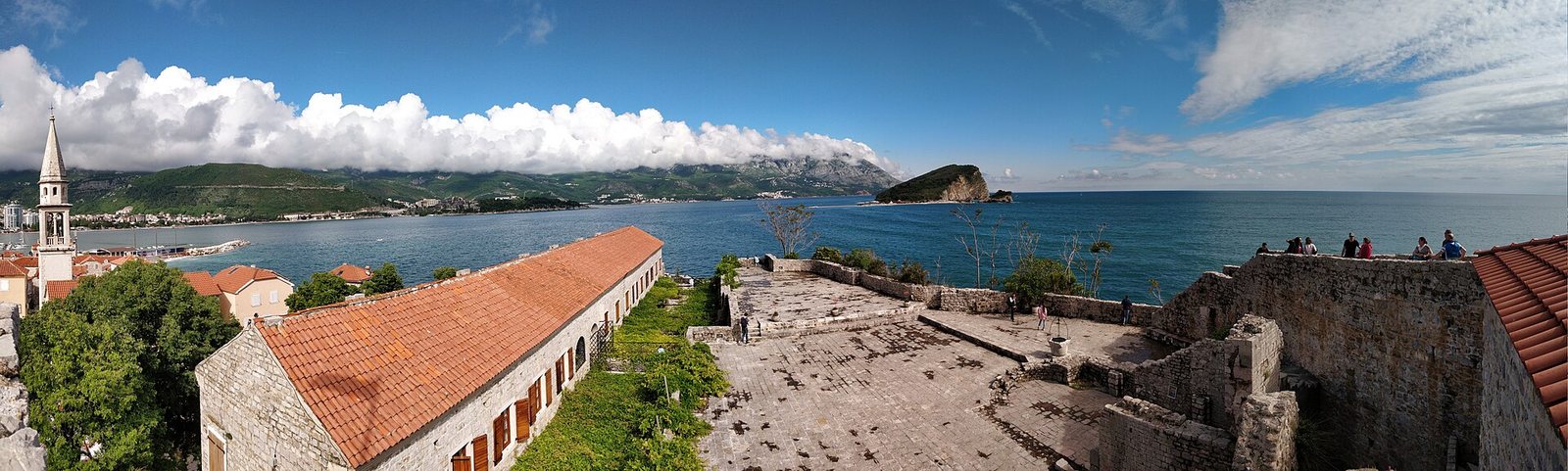 Car rental in Montenegro