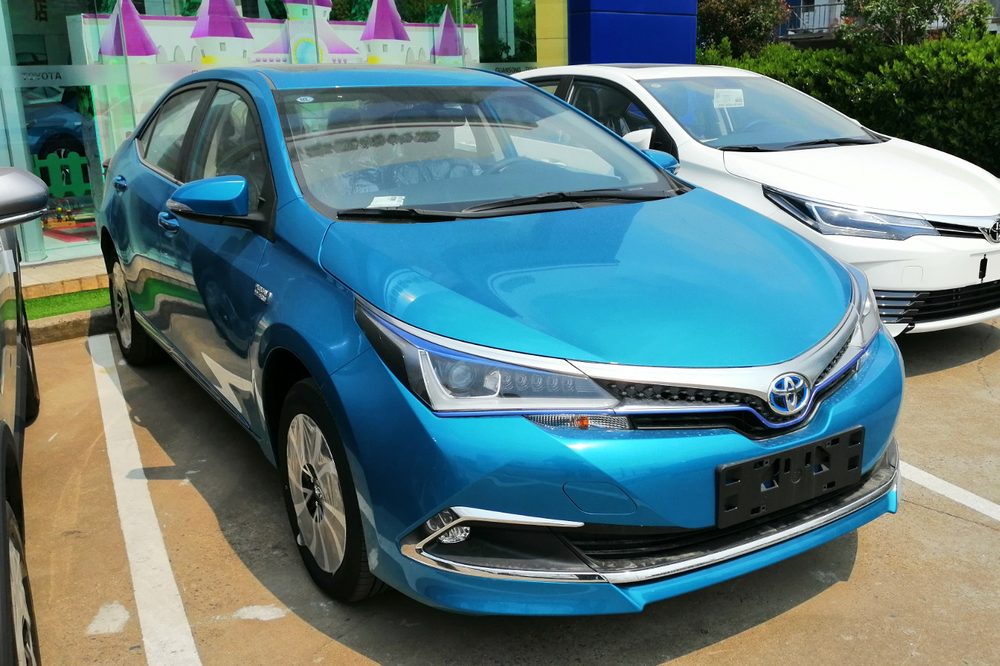 Аренда Toyota Corolla в Тбилиси — седан стандарт-класса